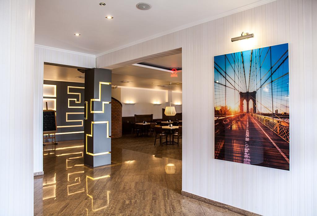 Hotel Fox Wolborz Екстер'єр фото